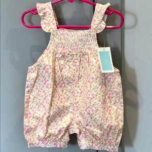 🍍NWT Sunsuit by Agabang 6 Month